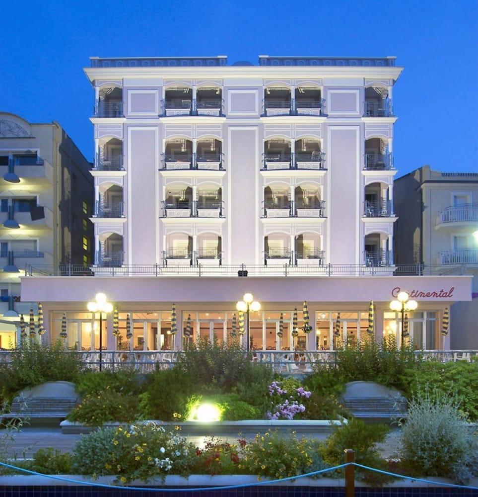 Hotel Continental 卡托利卡 外观 照片