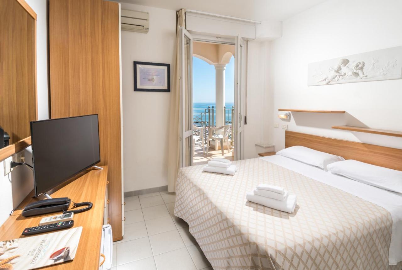 Hotel Continental 卡托利卡 外观 照片